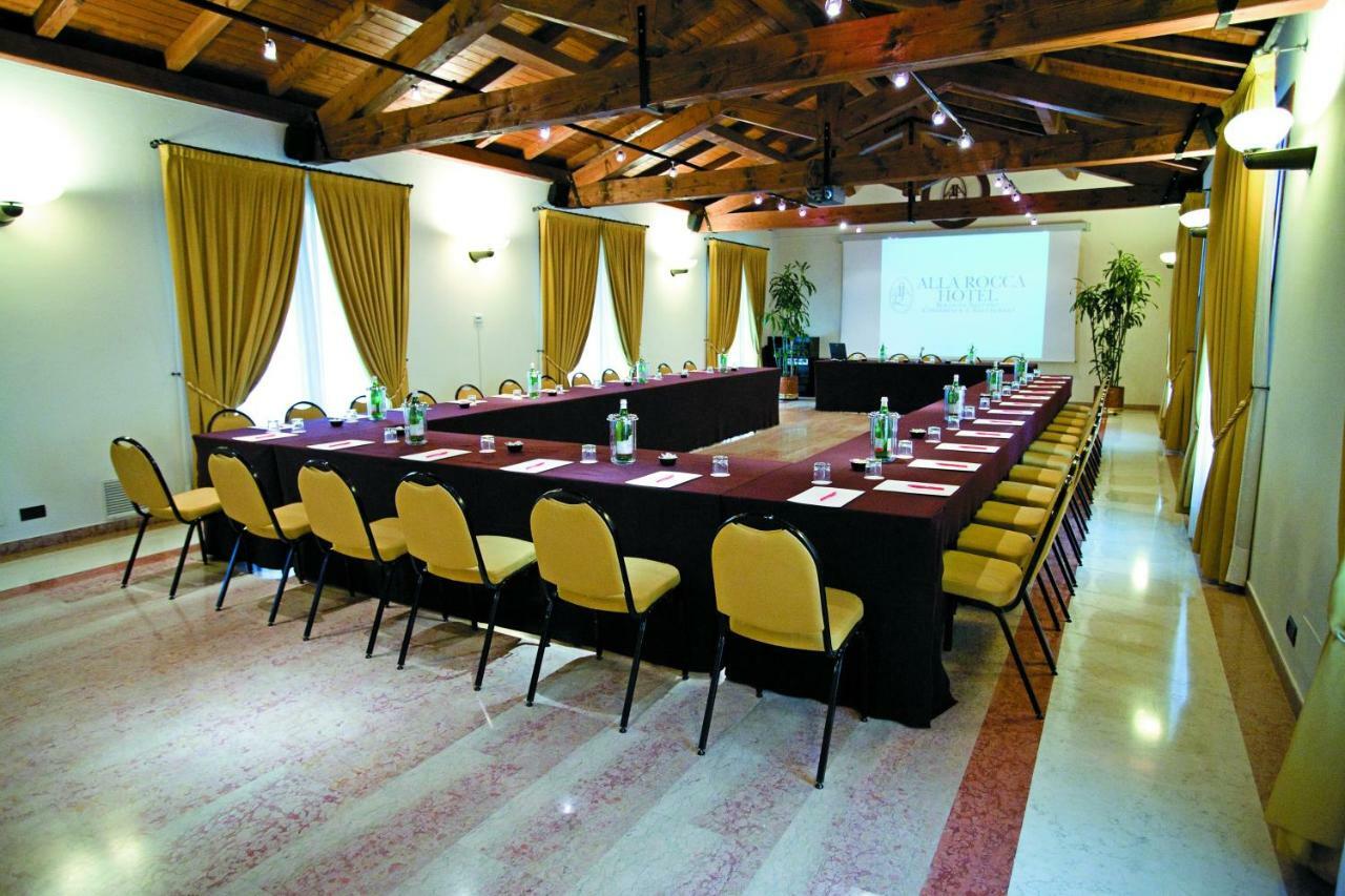 Alla Rocca Hotel Conference & Restaurant Bazzano Exteriör bild